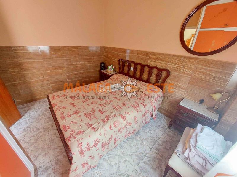 Foto bc5762b9-d773-4ace-b22c-8c0f6055d2d2. Masia a Poniente-Faro Torre del Mar