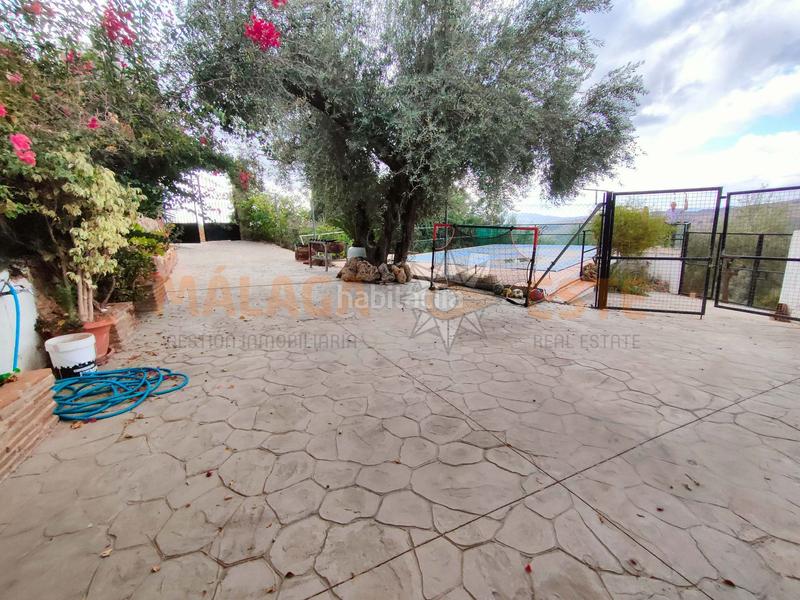 Foto 14f4fa96-7880-4db7-9558-18d1c2c243c6. Masía en Periana