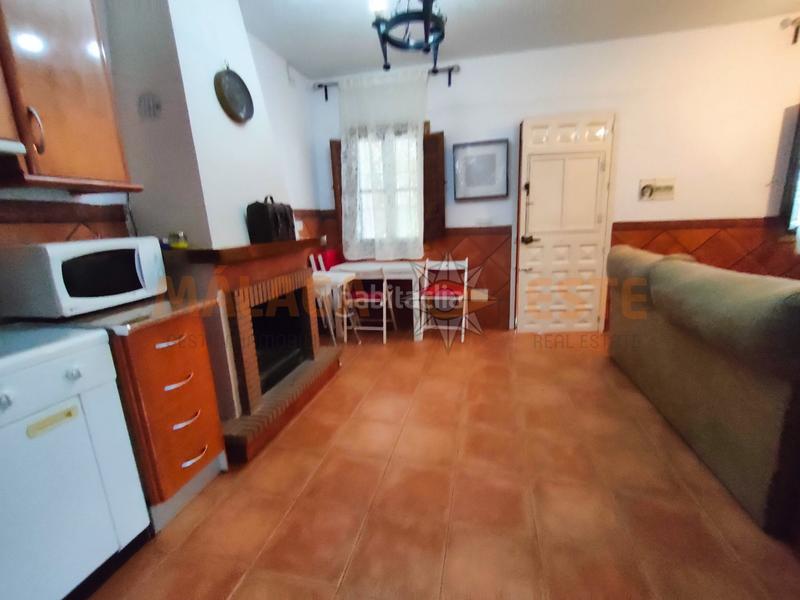 Foto 3561d88c-8388-45c1-88d3-234825100edd. Masía en Periana