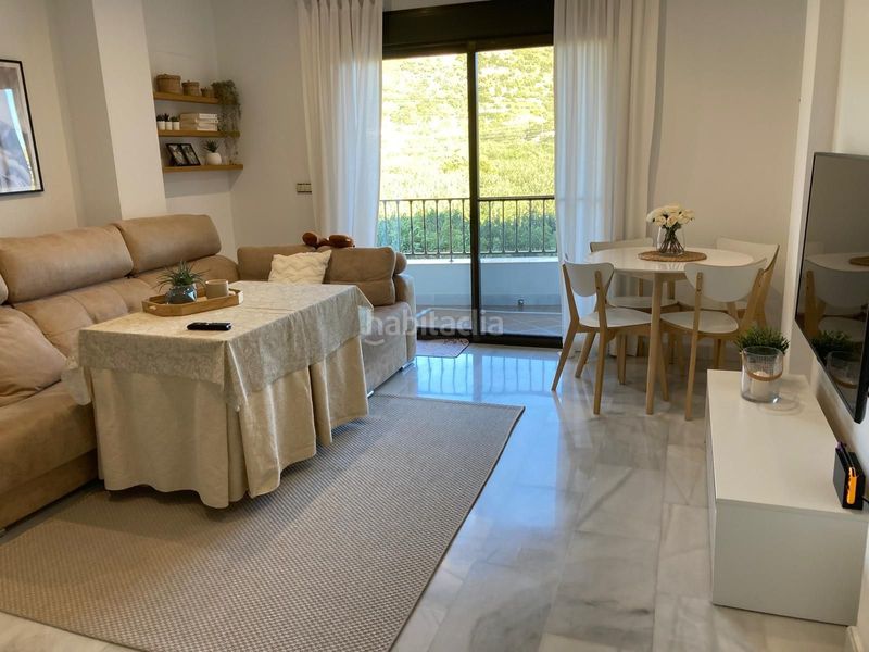 Foto 5b455638-eb85-4cc2-98f1-ed6bde526bfd. Piso en Torrecuevas - Lomas del Gato Almuñécar