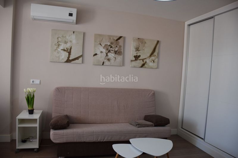 Foto 7bcc48b1-0797-488a-875e-0823551e7c92. Estudio en Centro Torre del Mar