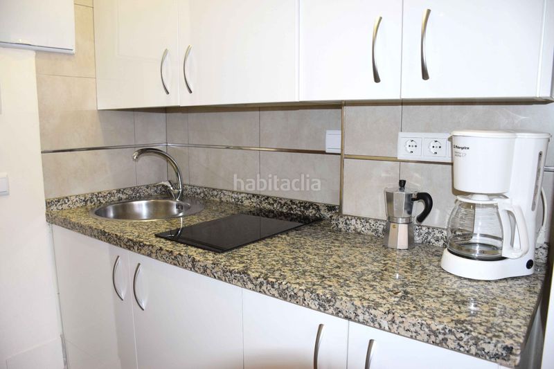 Foto 84c0aea2-e7e3-4a16-8f99-8932e09ea051. Estudio en Centro Torre del Mar