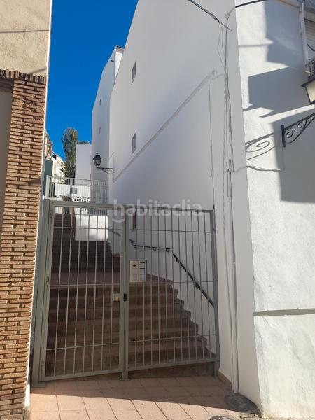 Foto 1f9734f4-5b45-45c7-8267-4ee01d4665f2. Alquiler local comercial en calle maria uceda diaz 5 se alquila local uso exclusivo de almacén en Cenes de la Vega