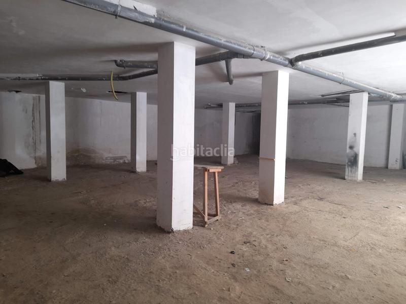 Foto 569aa7b7-23bf-4f26-a862-716f3ed2e4e0. Alquiler local comercial en calle maria uceda diaz 5 se alquila local uso exclusivo de almacén en Cenes de la Vega