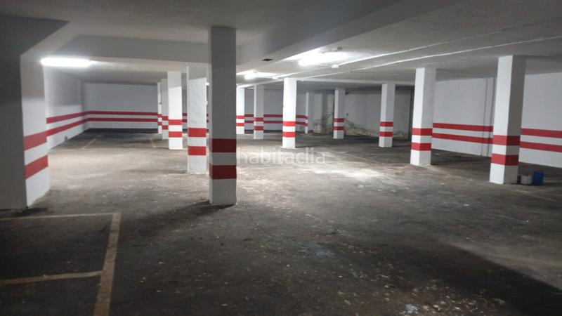 Foto dc7ede15-cd9f-424c-9ee2-6138d2aca7ff. Miete motorradparkplatz in carretera de murcia 1 in Granada