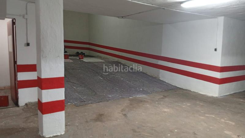 Foto d545c48f-1965-4da1-8cbd-e389a1679b2b. Rent motorcycle parking in carretera de murcia 1 in Granada