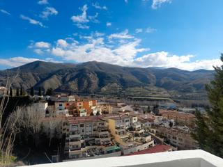 Appartement à Calle vista blanca 32. Se vende piso de dos dormitorios con garaje en cenes de la vega