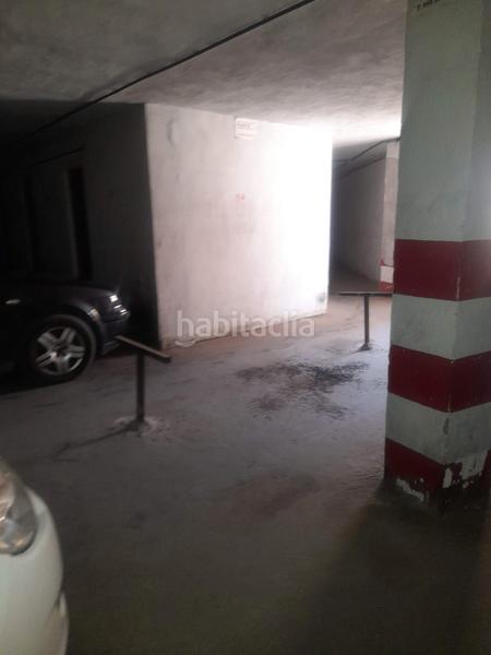 Foto 5cec97a4-640e-4b2b-8b23-f2f0021bda92. Affitto posto auto in calle vista blanca 99 in Cenes de la Vega