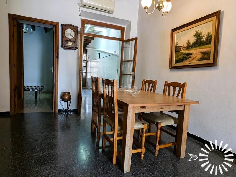 Foto a5467fd2-68e8-4fd5-98f7-c75dff97e1e6. Maison jumelée dans carrer major 10 dans Es Llombards Santanyí