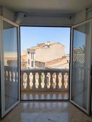 Lloguer Pis  D'en nicolau bonet. Luminoso piso en alquiler cerca del centro de santanyí