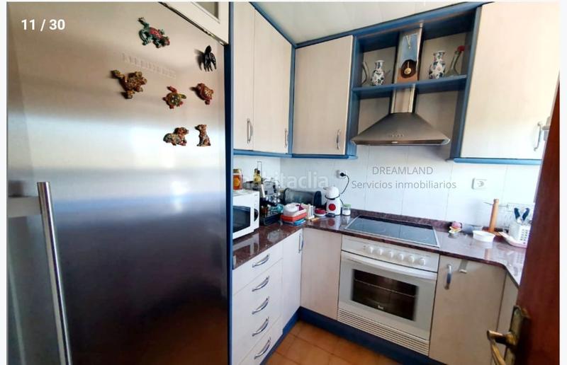 Foto cf33fcfe-7521-46e9-b3d9-447b357d9d74. Casa amb xemeneia calefacció aparcament piscina a Sant Esteve Sesrovires