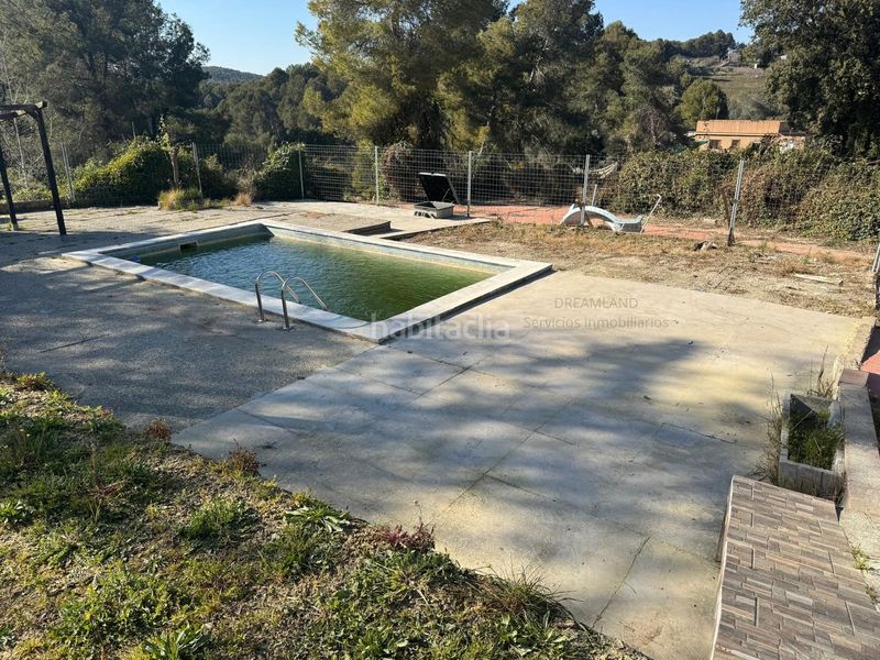 Foto f88d9fc8-df8d-4fc3-85ee-20c02a1e8ff1. Terreny residencial a Piera