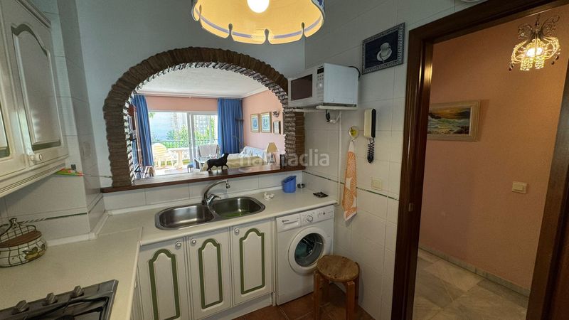 Foto de6986f6-e0f6-4615-8003-88192f9bf340. Apartament amb aparcament piscina a La Carihuela - Los Nidos Torremolinos