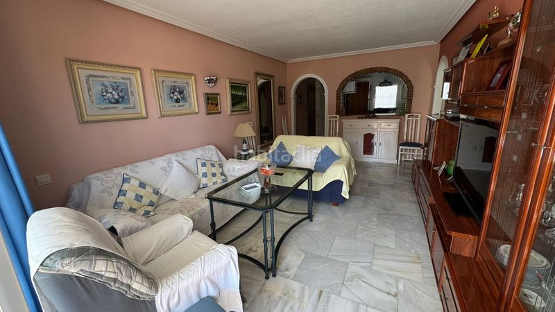 Foto f3c4cfdb-d1d8-49c7-8f26-3d9090170021. Apartament amb aparcament piscina a La Carihuela - Los Nidos Torremolinos