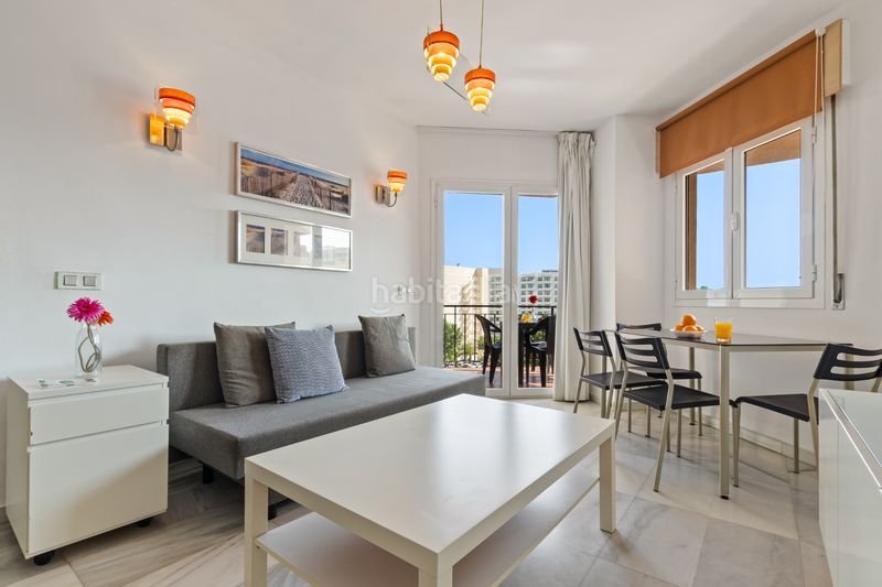 Foto 8f6fcf04-e276-4f47-91c8-191806b31687. Apartament amb calefacció aparcament piscina a La Carihuela - Los Nidos Torremolinos