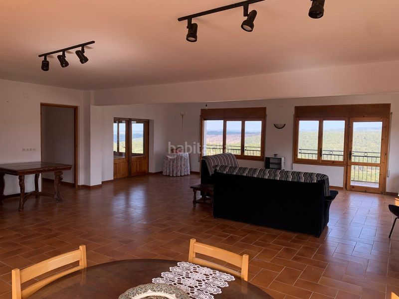 Foto 8ec1dfe5-37b5-4a7a-a55c-052504edc6f0. Rent flat in Fulleda