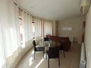 Location Appartement à Centre Històric. Se alquila acogedor apartamento en lleida