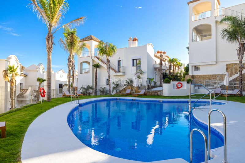 Foto 8235c181-11c2-4121-91eb-30ffddd5821c. Casa adossada 240m<sup>2</sup> amb aparcament piscina a Valle Romano Golf Estepona