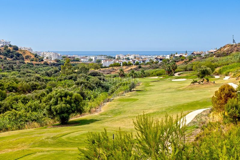 Foto cb93e2cc-455c-4b3d-b4a1-a256c08ed2b9. Casa adossada 240m<sup>2</sup> amb aparcament piscina a Valle Romano Golf Estepona