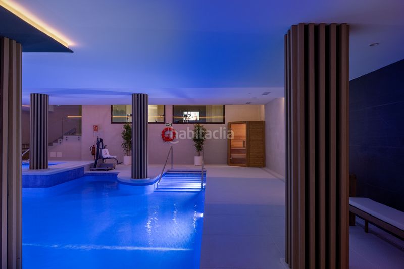Foto d29bed47-4f58-44bd-b2cd-d2ec07695579. Casa adossada 240m<sup>2</sup> amb aparcament piscina a Valle Romano Golf Estepona