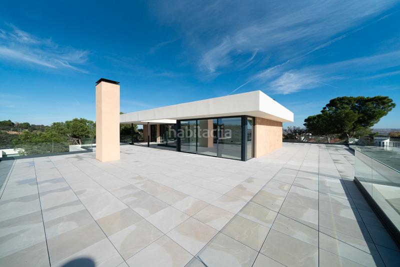 Foto 52f56ba6-8283-47da-affd-2c9b3fd268e2. Chalet 1200m<sup>2</sup> avec chauffage parking piscine dans Ciudalcampo