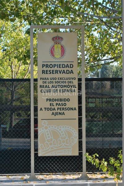 Foto cbbe1fea-2b9b-4206-9c4f-3189d6ec6eb2. Chalet 1200m<sup>2</sup> avec chauffage parking piscine dans Ciudalcampo