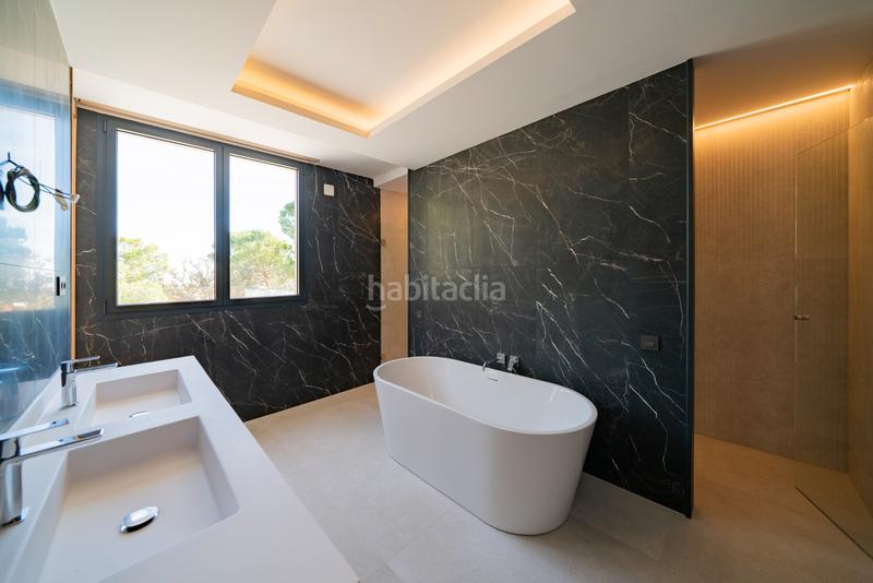 Foto d067943d-b69a-47b0-af58-5b84f7b1d5f5. Chalet 1200m<sup>2</sup> avec chauffage parking piscine dans Ciudalcampo