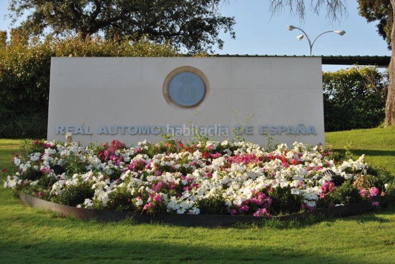 Foto f2c0c8bb-3e12-43f0-a72b-333089b96671. Chalet 1200m<sup>2</sup> avec chauffage parking piscine dans Ciudalcampo