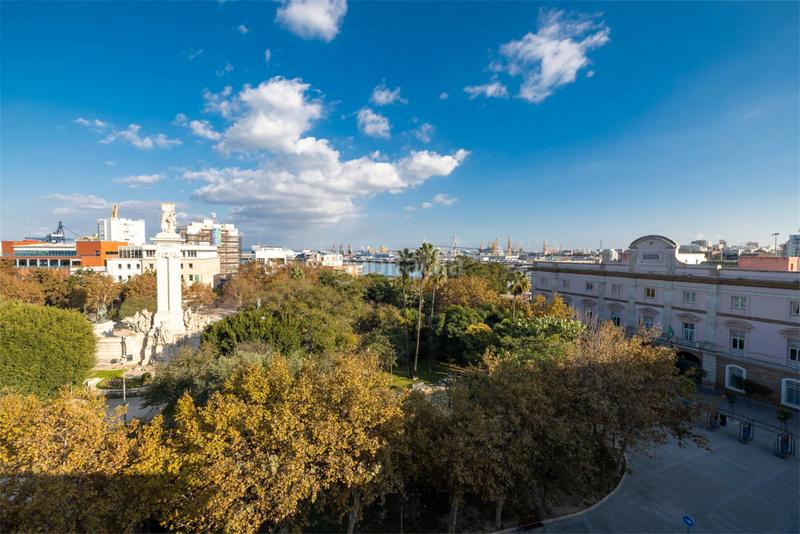 Foto 2a3b4ca6-5c26-44ba-a7b1-b6717dd0bc34. Promoció PLAZA ESPAÑA a Cádiz. Habitatges d´obra nova