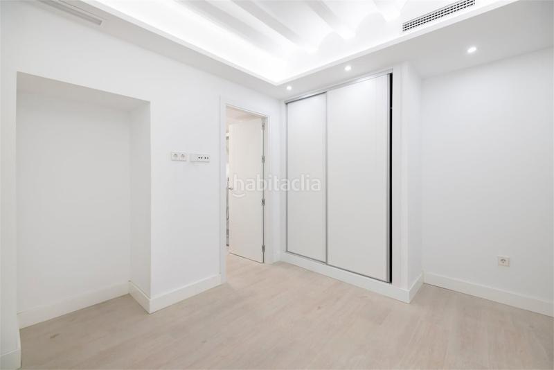 Foto a6b65f00-f108-40c6-a2f4-41e5ef674e4d. Promoció PLAZA ESPAÑA a Cádiz. Habitatges d´obra nova