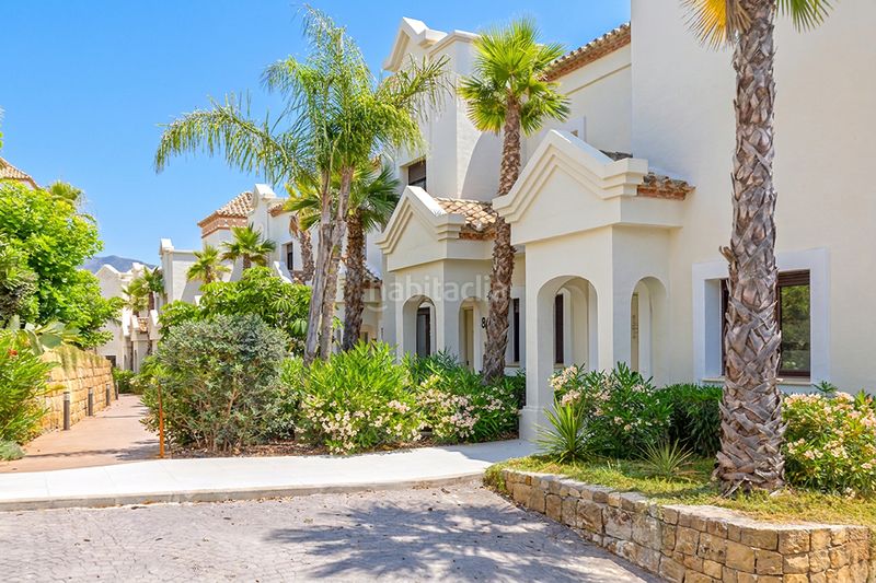 Foto e78ca27c-8fc0-4503-9cbf-761988971465. Casa adossada 244m<sup>2</sup> amb aparcament piscina a Valle Romano Golf Estepona