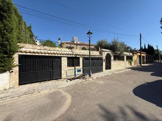 Xalet  Calle lucano - via augusta. Exclusivo chalet independiente en vía augusta con piscina y ampl