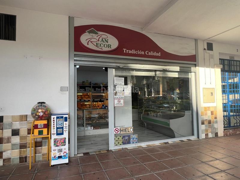 Foto ffb0dbe9-9a9d-4f7f-8486-be09ce6cf377. Locale commerciale in Poniente-Norte - Miralbaida - Parque Azahara Córdoba