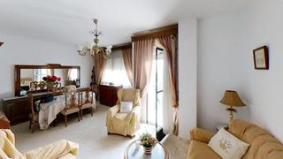 Pis a Aguilar de la Frontera. Piso amplio con terraza y trastero en aguilar  solo 60.000!