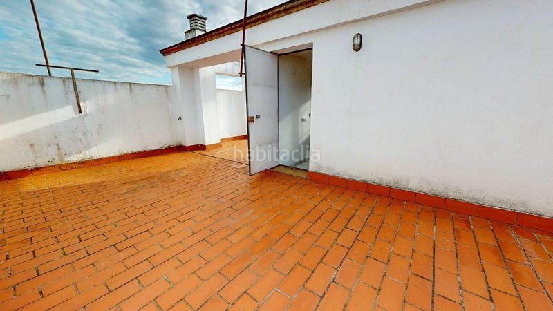Foto aea5a765-4372-4ac0-8744-7cea1fa7e848. Casa adosada espaciosa casa adosada con grandes terrazas entre zoco y arroyo del moro en Córdoba