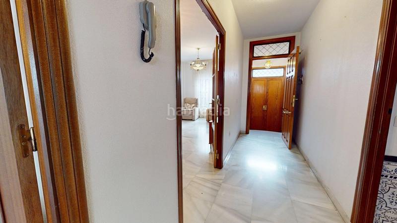 Foto eb2f332a-eb60-4142-844e-833387120911. Casa adosada espaciosa casa adosada con grandes terrazas entre zoco y arroyo del moro en Córdoba