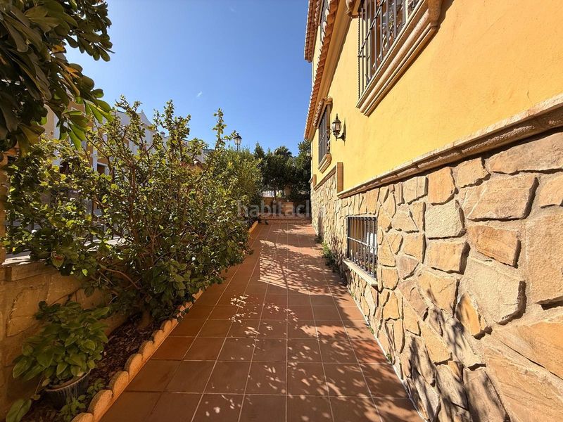 Foto 10f74a83-2b11-4ae4-be6a-de3d876a9e0d. Casa amb aparcament a Fuentemora Antequera