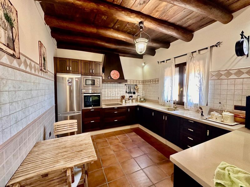 Foto 102942d7-4f5f-4cf2-94d5-fb75185baf88. Casa amb aparcament a Fuente Obejuna