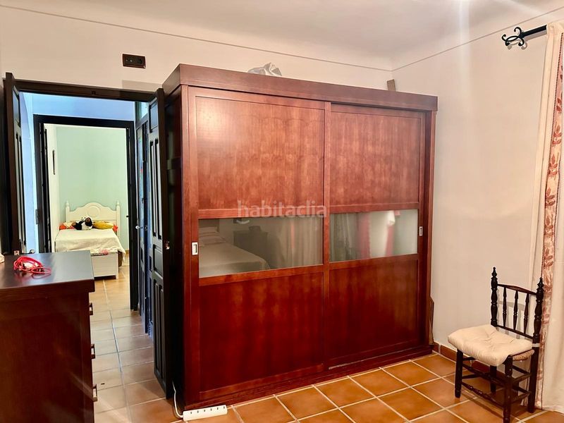 Foto 73d4376f-e7dc-421f-83fd-1d535bfae308. Casa amb aparcament a Fuente Obejuna