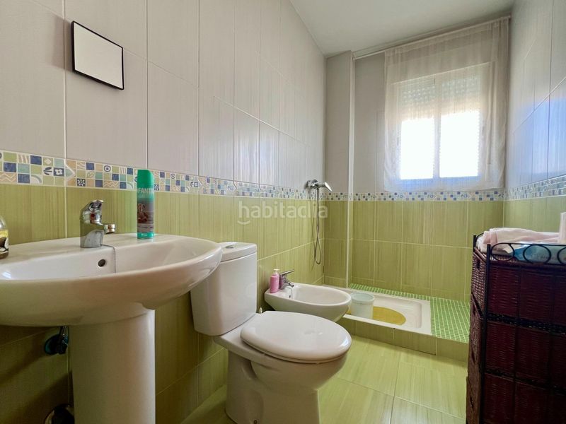 Foto 0fea51b3-5e4a-4c86-8746-0a05df86f659. Casa adossada amb calefacció aparcament a Carlota (La)