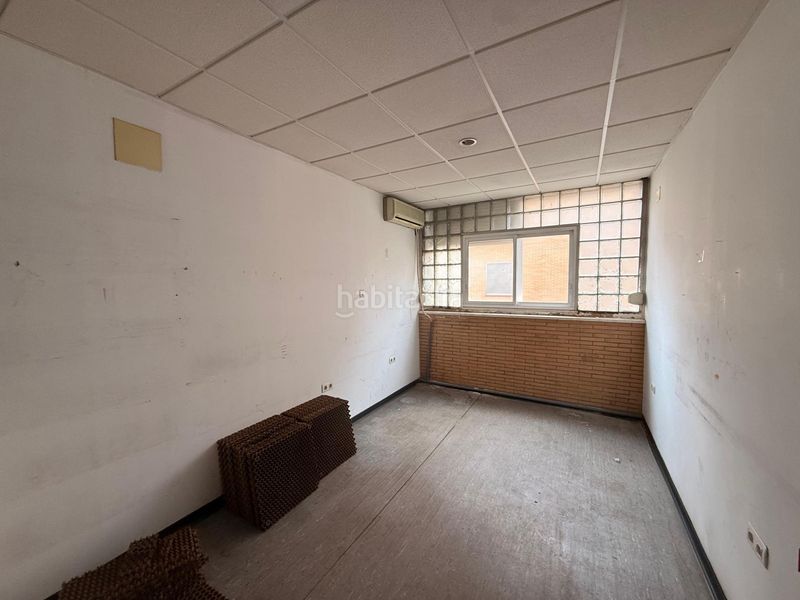 Foto c2edc3db-a0dd-46a0-ba9c-378f658e7c24. Edificio in Cañero Córdoba