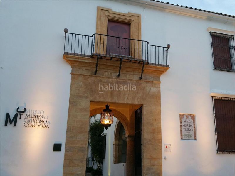 Foto fa9bf454-1195-4656-951f-cf5b9f368c94. Dúplex a calle averroes 10 a casco histórico - ribera - san basilio Córdoba