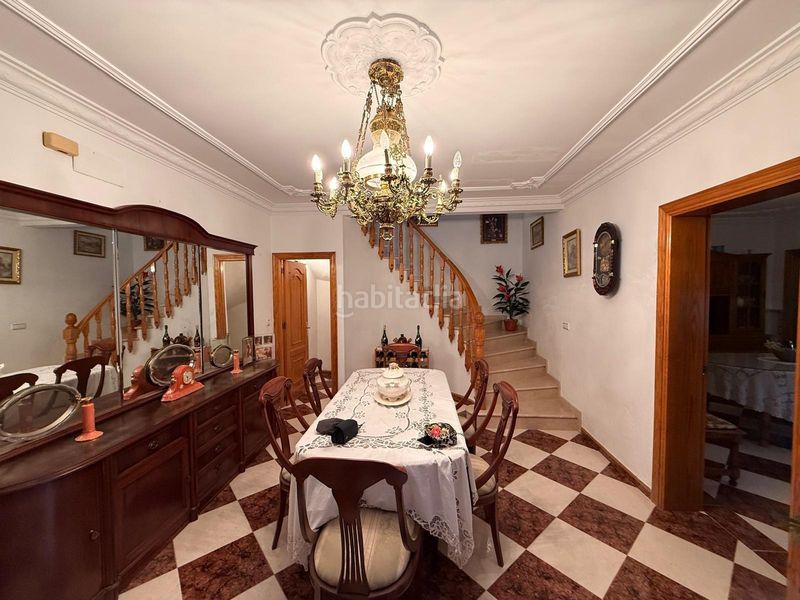 Foto 33df4c1f-3668-44d3-9343-f4bfbc5c13df. Casa con parcheggio in Casariche