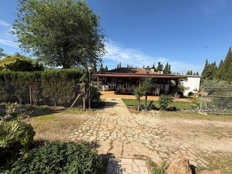 Foto 0aa5a81c-d96e-4ab0-8233-525475dffb1a. Casa amb aparcament piscina a Mollina