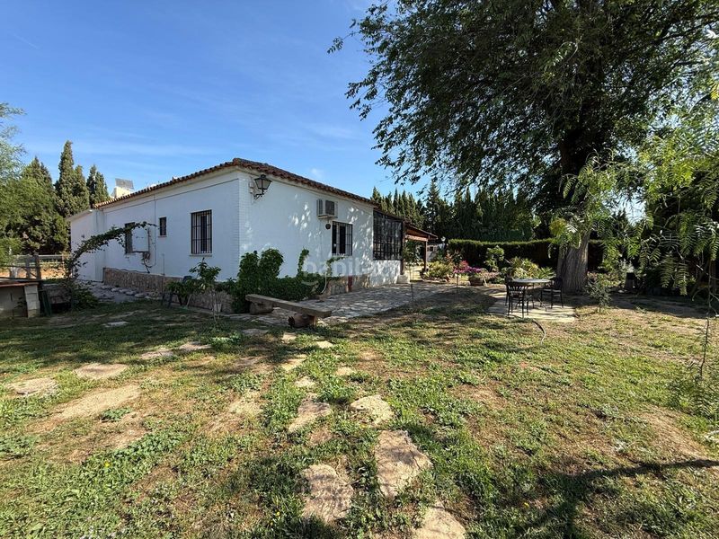 Foto 51027969-28fa-4ed8-b52b-099d9cb5d4c7. Casa amb aparcament piscina a Mollina