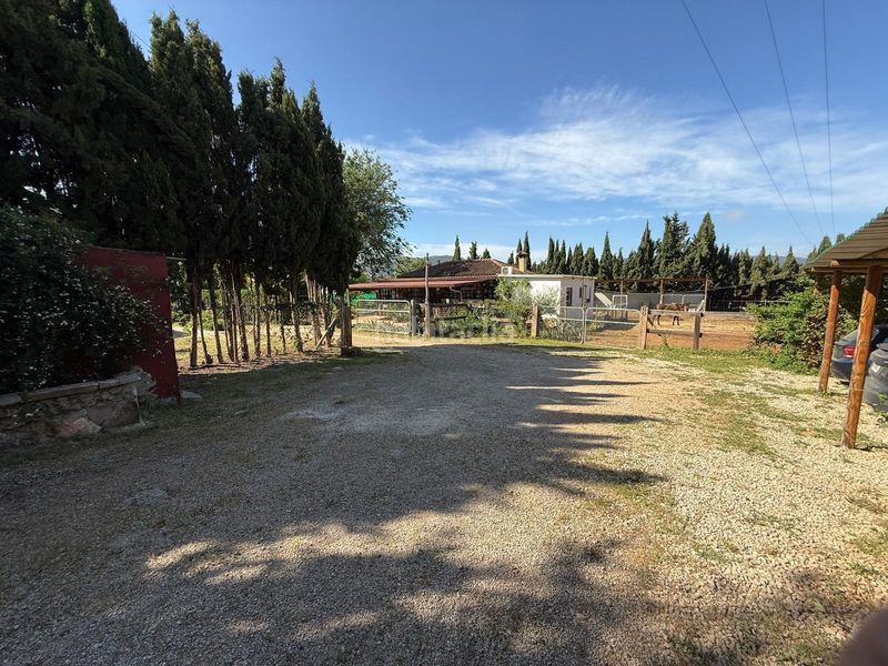 Foto 99a0f303-8944-448b-88bf-8a38c659c4b2. Casa amb aparcament piscina a Mollina