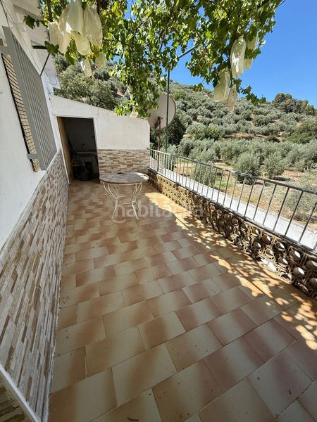 Foto e3ca9a70-d598-41b9-bd83-6c730367481e. Casa a Iznájar
