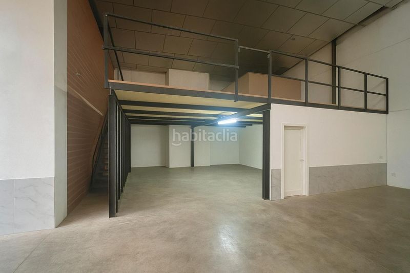 Foto 125a1001-add2-47fc-885f-e5b15cead3a4. Nau industrial a Palacio Madrid