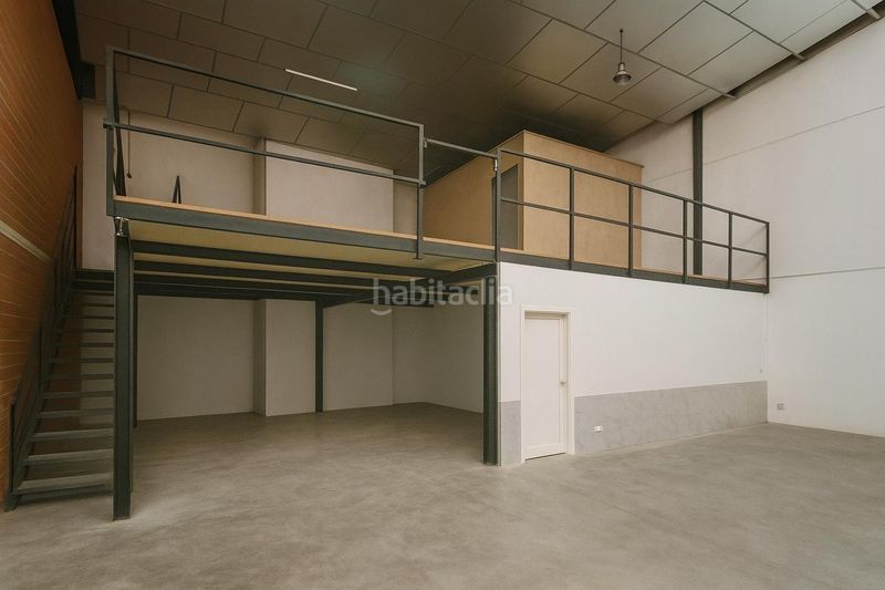 Foto 9755fb51-5a4f-4735-b8b1-a850b52371be. Nau industrial a Palacio Madrid