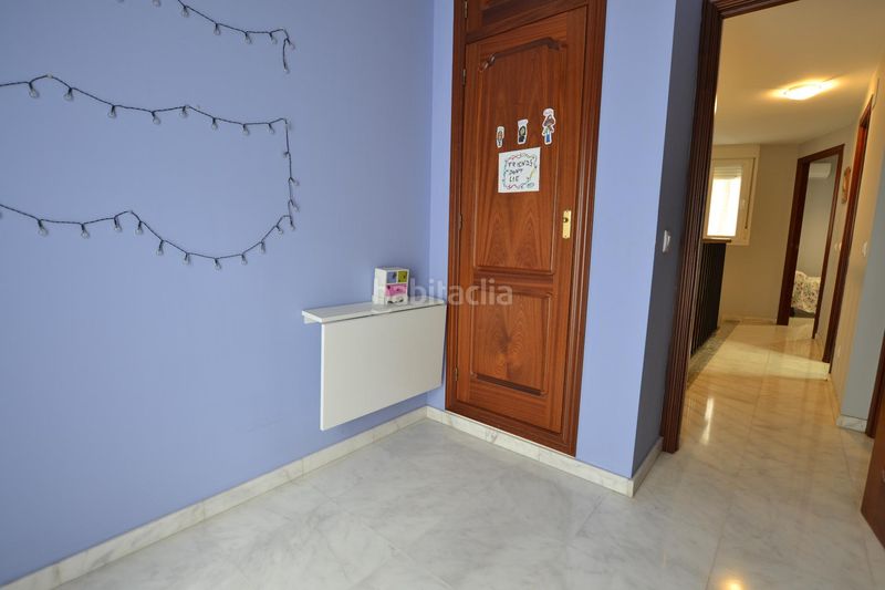 Foto 4ca3310d-8877-40ad-b5c9-3d6ba28f0bf8. Casa adossada amb aparcament a Almodóvar del Río
